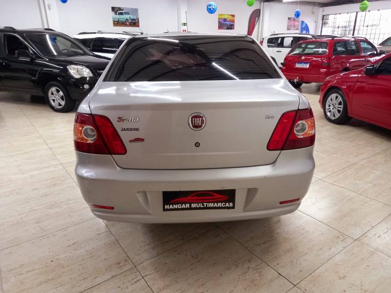 FIAT - SIENA - 2009/2010 - Prata - R$ 25.900,00