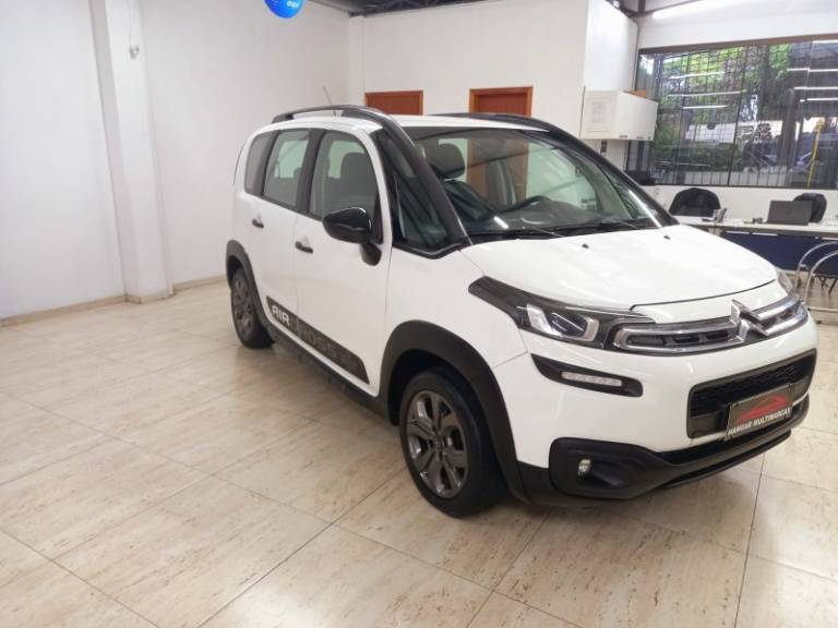 CITROËN - AIRCROSS - 2017/2018 - Branca - R$ 52.900,00