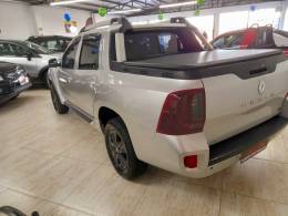 RENAULT - OROCH - 2018/2019 - Prata - R$ 76.900,00