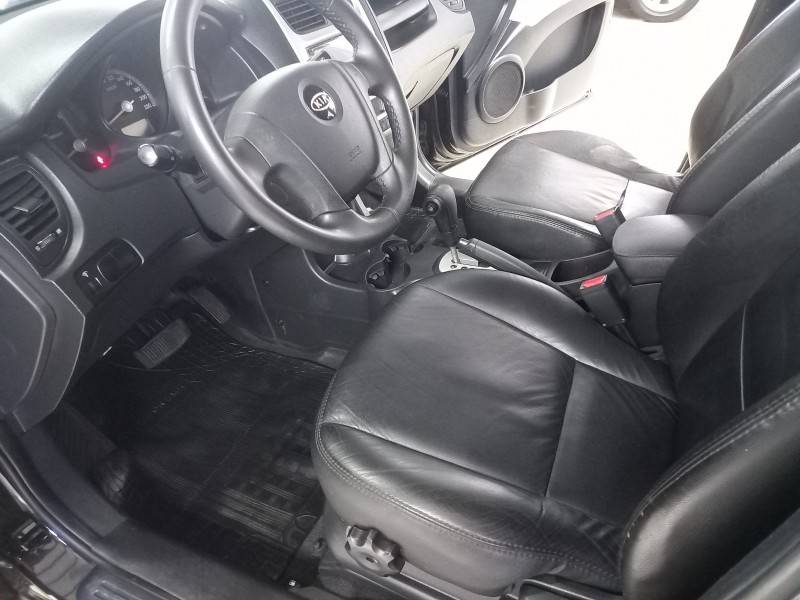 KIA MOTORS - SPORTAGE - 2008/2009 - Preta - R$ 40.900,00