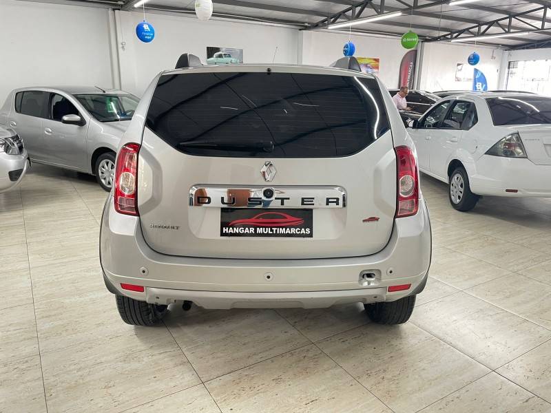 RENAULT - DUSTER - 2013/2014 - Prata - R$ 53.900,00