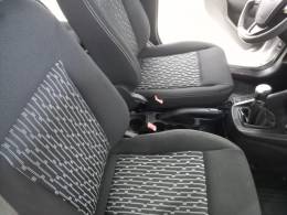 FORD - KA - 2014/2015 - Prata - R$ 42.900,00