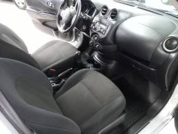 NISSAN - VERSA - 2014/2014 - Prata - R$ 42.900,00
