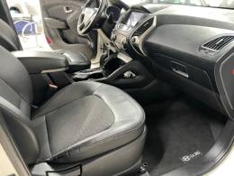 HYUNDAI - IX35 - 2015/2016 - Branca - R$ 77.900,00