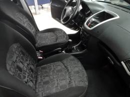 PEUGEOT - 207 - 2011/2011 - Preta - R$ 22.900,00