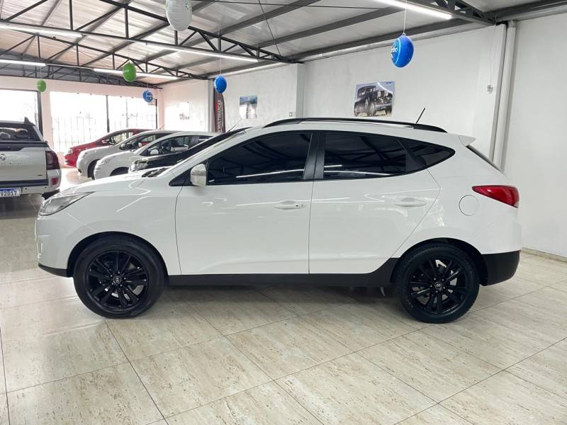 HYUNDAI - IX35 - 2015/2016 - Branca - R$ 77.900,00