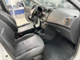 RENAULT - SANDERO - 2014/2015 - Branca - R$ 45.900,00