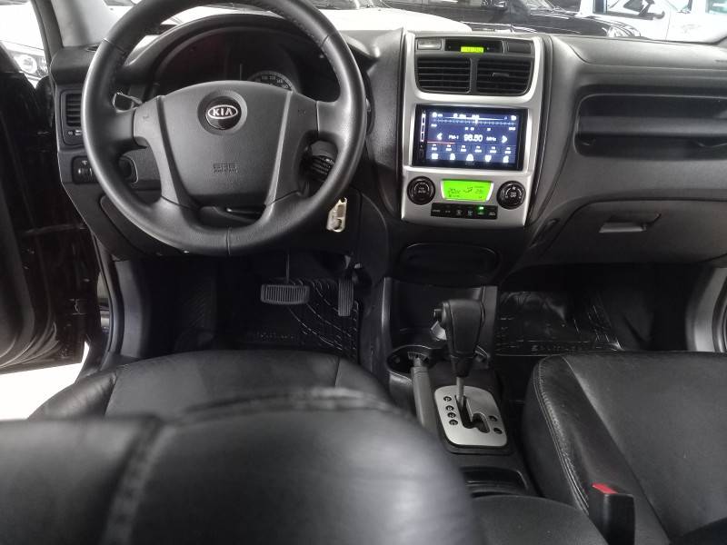 KIA MOTORS - SPORTAGE - 2008/2009 - Preta - R$ 40.900,00