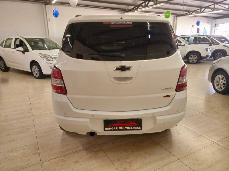 CHEVROLET - SPIN - 2013/2014 - Branca - R$ 46.900,00