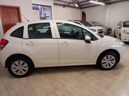 CITROËN - C3 - 2013/2014 - Branca - R$ 36.900,00