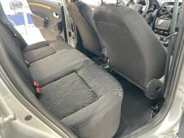 RENAULT - DUSTER - 2015/2016 - Prata - R$ 58.900,00