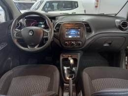 RENAULT - CAPTUR - 2018/2019 - Prata - R$ 75.900,00