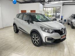 RENAULT - CAPTUR - 2018/2019 - Prata - R$ 75.900,00