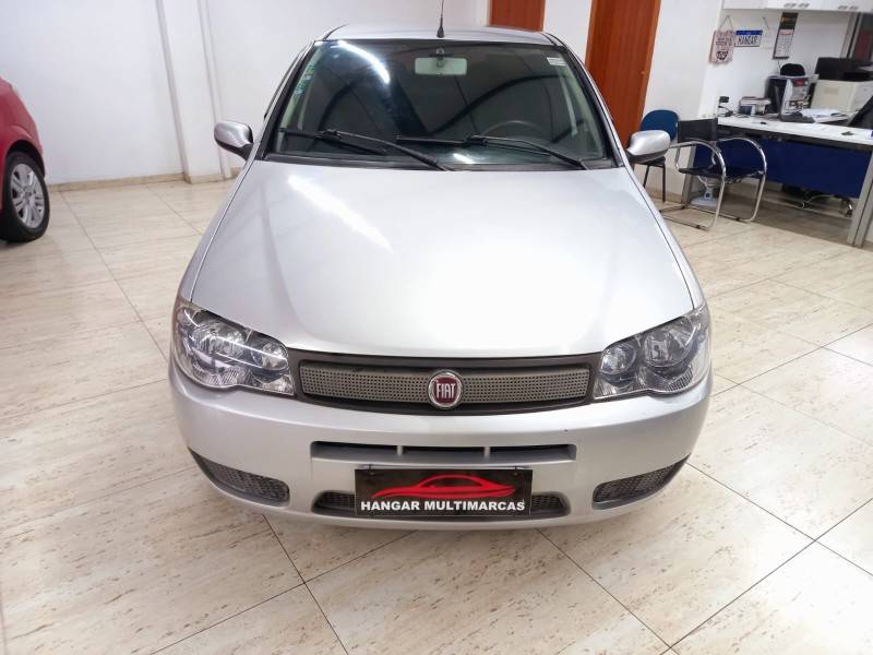 FIAT - SIENA - 2009/2010 - Prata - R$ 25.900,00
