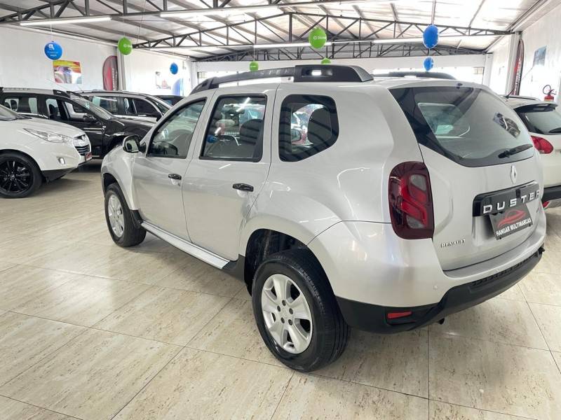 RENAULT - DUSTER - 2015/2016 - Prata - R$ 58.900,00