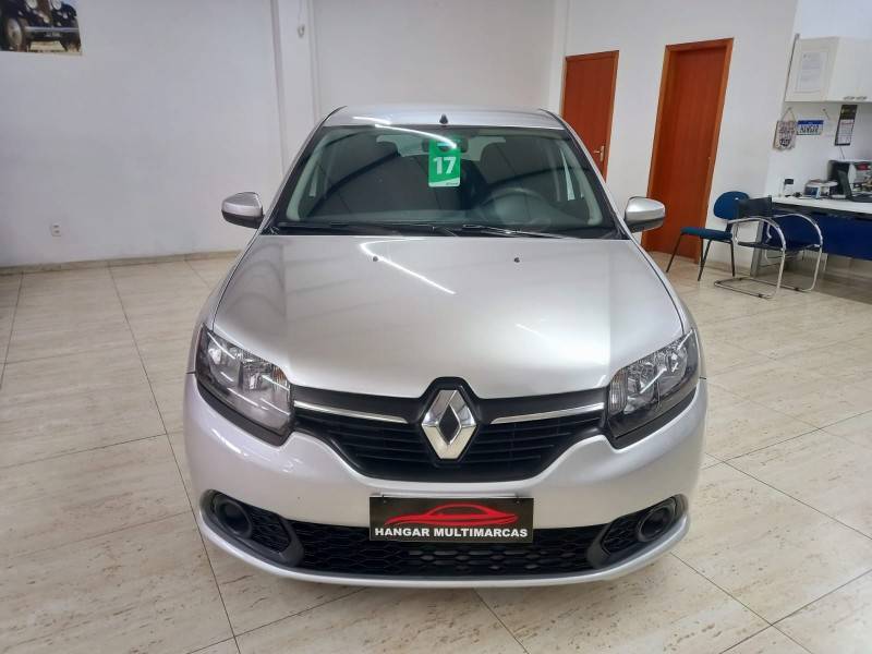 RENAULT - SANDERO - 2016/2017 - Prata - R$ 45.900,00