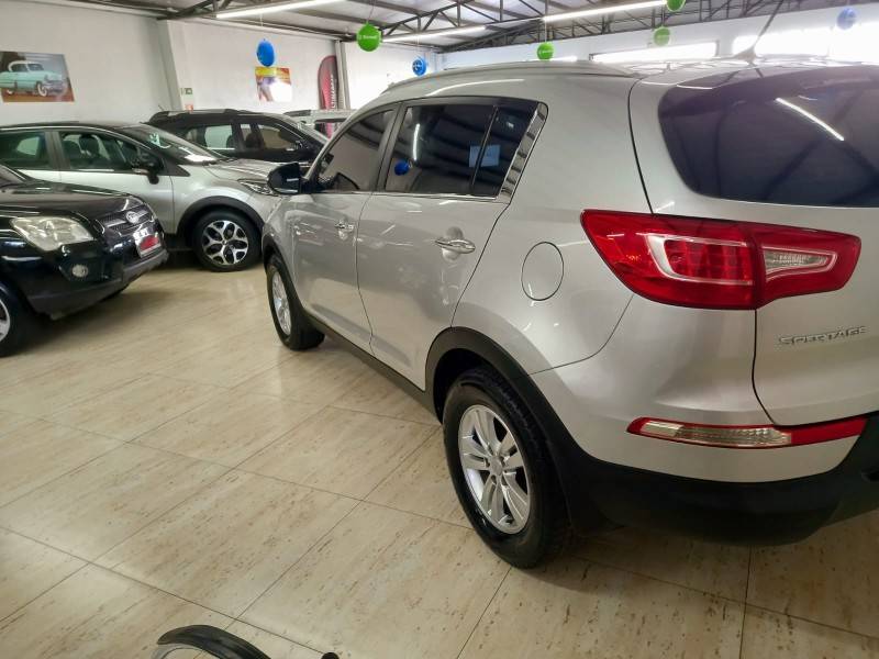 KIA MOTORS - SPORTAGE - 2011/2012 - Prata - R$ 69.900,00