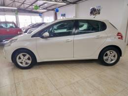 PEUGEOT - 208 - 2014/2014 - Branca - R$ 41.900,00