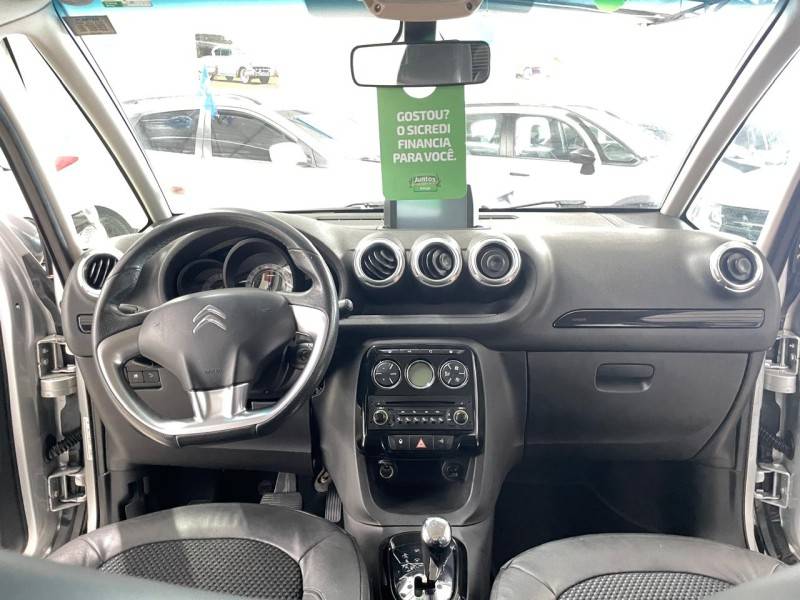 CITROËN - AIRCROSS - 2015/2015 - Prata - R$ 42.900,00