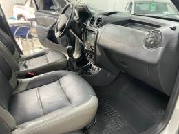 RENAULT - DUSTER - 2013/2014 - Prata - R$ 53.900,00