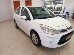 CITROËN - C3 - 2013/2014 - Branca - R$ 36.900,00