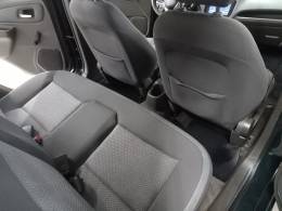 CHEVROLET - COBALT - 2013/2013 - Verde - R$ 42.900,00