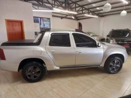 RENAULT - OROCH - 2018/2019 - Prata - R$ 76.900,00
