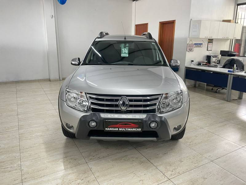 RENAULT - DUSTER - 2013/2014 - Prata - R$ 53.900,00