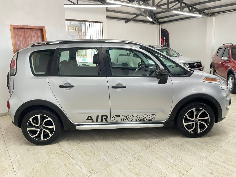 CITROËN - C3 AIRCROSS - 2012/2012 - Prata - R$ 37.900,00