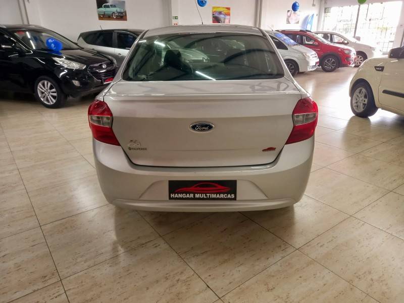 FORD - KA - 2014/2015 - Prata - R$ 42.900,00