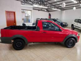 FIAT - STRADA - 2009/2010 - Vermelha - R$ 36.900,00