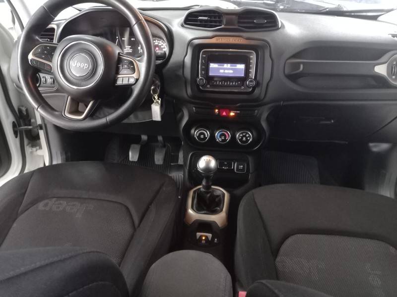 JEEP - RENEGADE - 2015/2016 - Branca - R$ 66.900,00