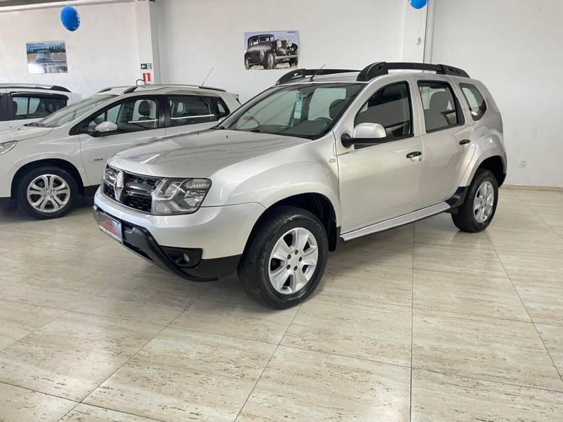 RENAULT - DUSTER - 2015/2016 - Prata - R$ 58.900,00